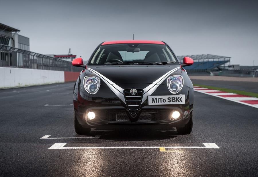  Alfa Romeo MiTo SBK Limited Edition (955) 2013 года  (UK) (фото 13 из 15)